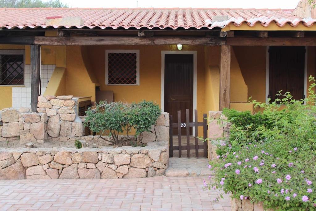 Casa Di Lu' - Bilocale Con Giardino - Porto Pollo Leilighet Eksteriør bilde